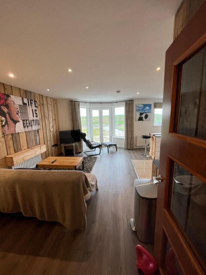 2 Ramore Ave Portrush Luaran gambar